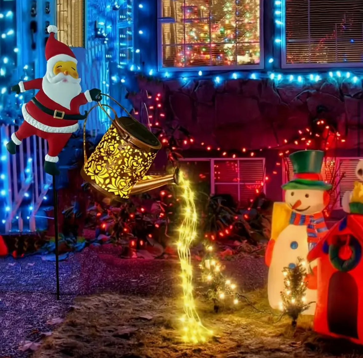 The Santa Cascade LED Garden Light